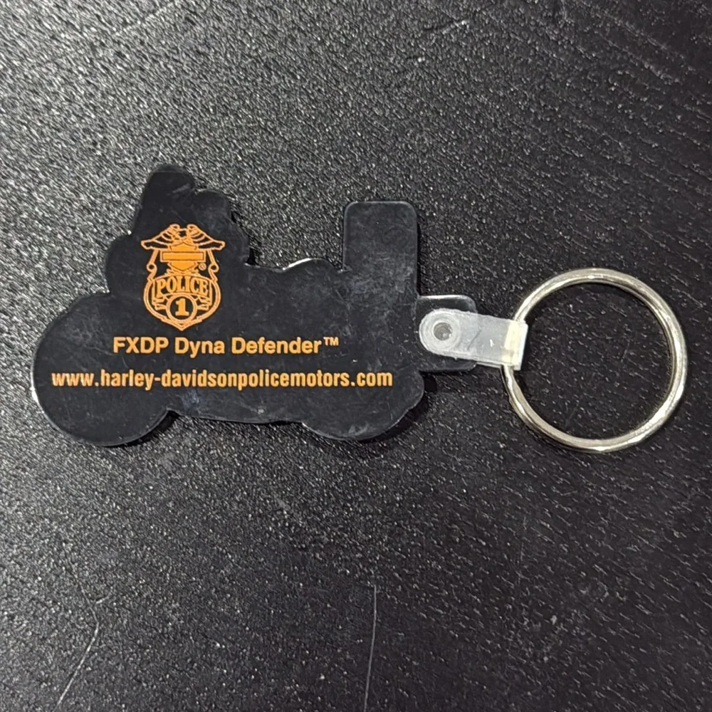 Harley-Davidson Vintage Police Dyna Defender Motorcycle Keychain w Orange Design